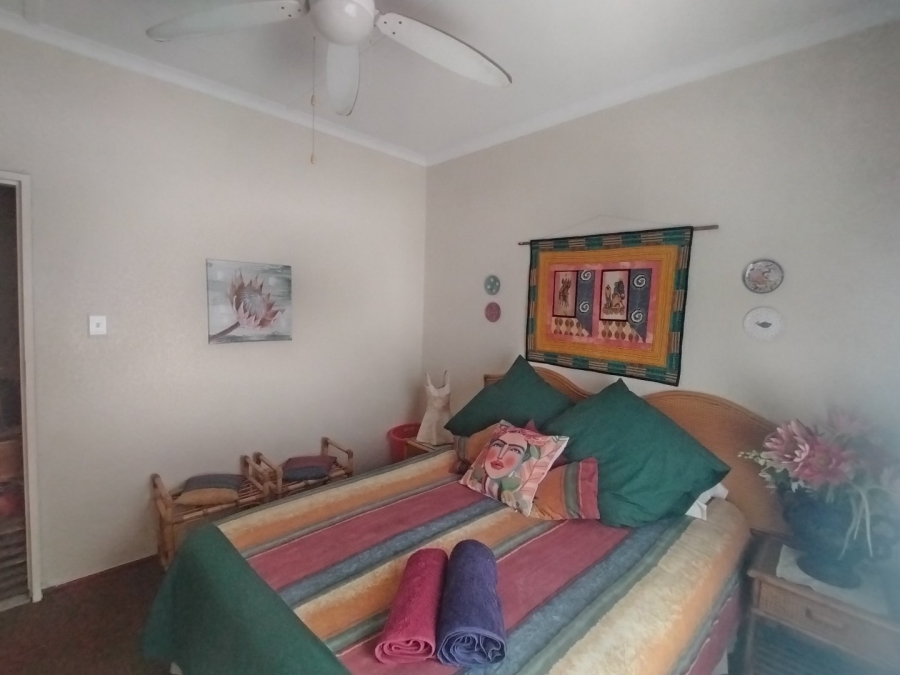 3 Bedroom Property for Sale in Uvongo KwaZulu-Natal