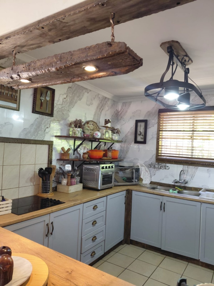 4 Bedroom Property for Sale in Southport KwaZulu-Natal