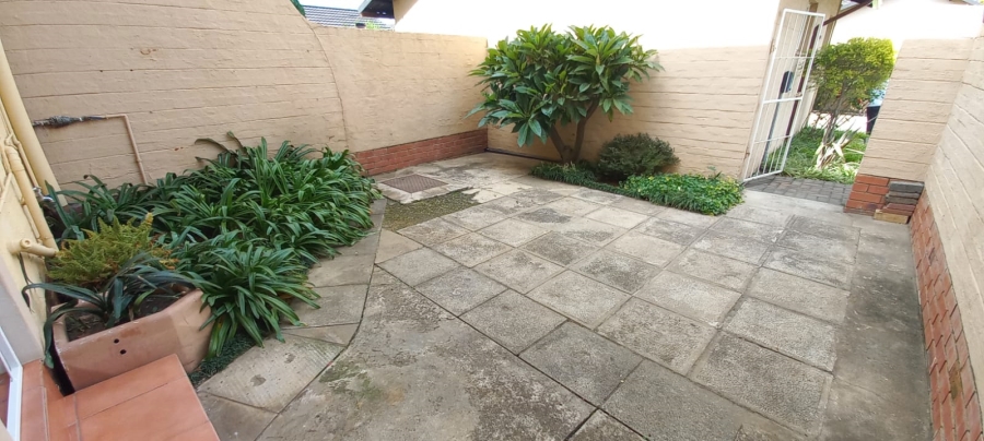3 Bedroom Property for Sale in Huttenheights KwaZulu-Natal