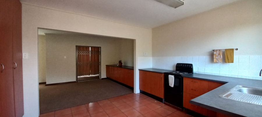3 Bedroom Property for Sale in Huttenheights KwaZulu-Natal