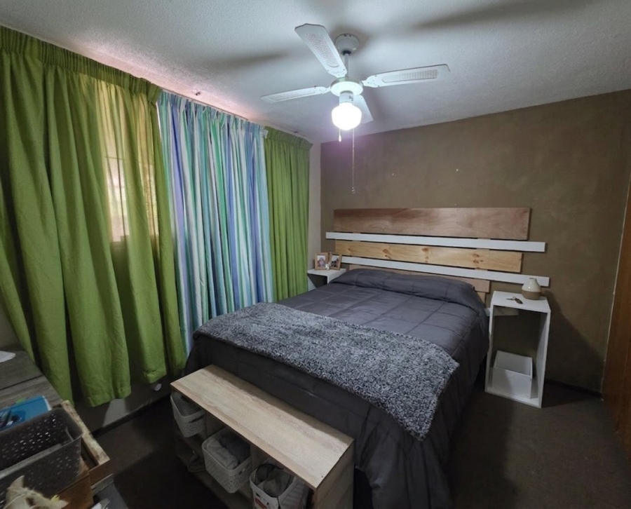 2 Bedroom Property for Sale in Manaba Beach KwaZulu-Natal