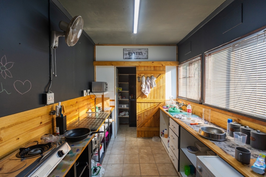 3 Bedroom Property for Sale in Uvongo KwaZulu-Natal