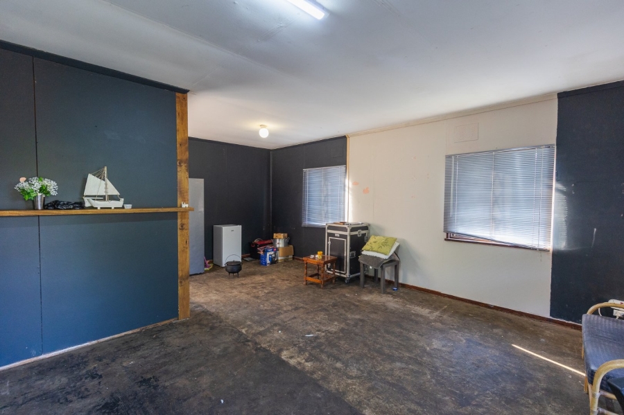 3 Bedroom Property for Sale in Uvongo KwaZulu-Natal