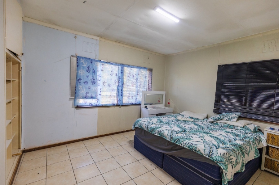 3 Bedroom Property for Sale in Uvongo KwaZulu-Natal