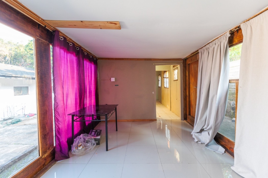 3 Bedroom Property for Sale in Uvongo KwaZulu-Natal