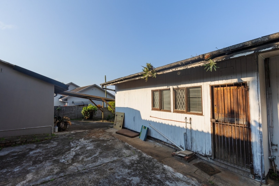 3 Bedroom Property for Sale in Uvongo KwaZulu-Natal