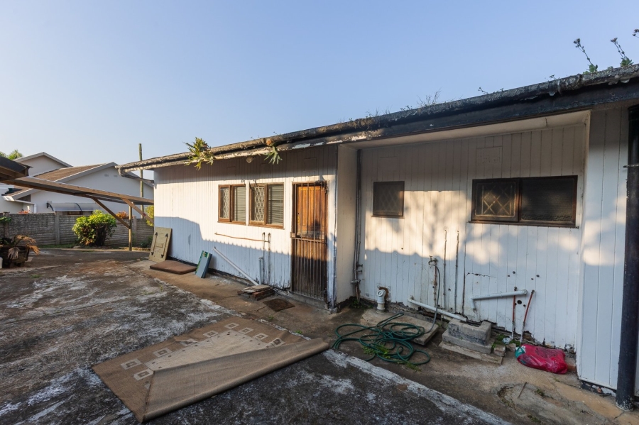 3 Bedroom Property for Sale in Uvongo KwaZulu-Natal