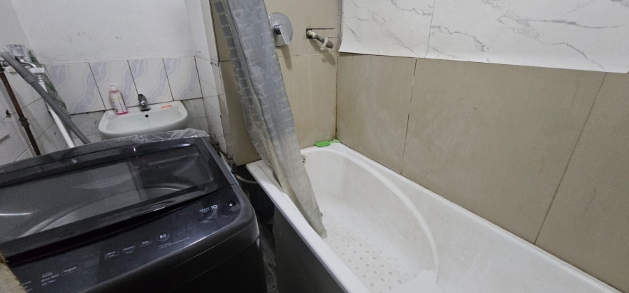 2 Bedroom Property for Sale in Durban Central KwaZulu-Natal