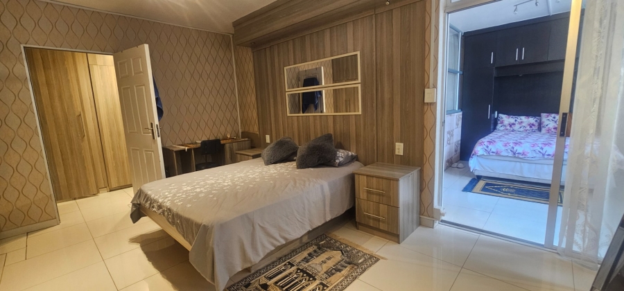 2 Bedroom Property for Sale in North Beach KwaZulu-Natal