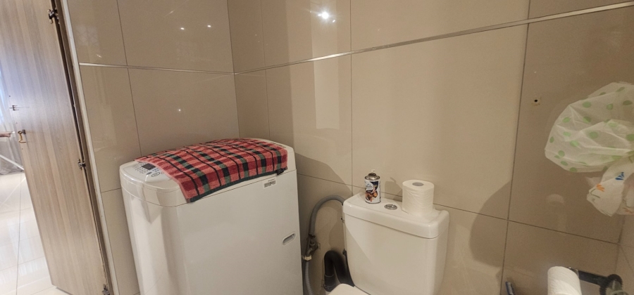 2 Bedroom Property for Sale in North Beach KwaZulu-Natal