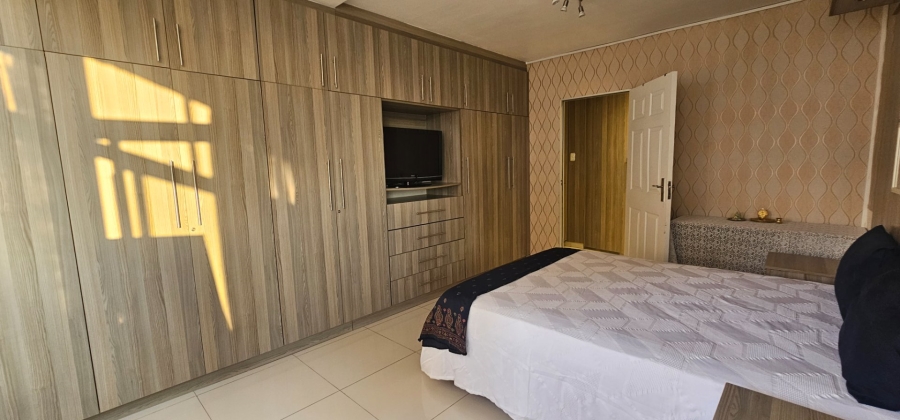 2 Bedroom Property for Sale in North Beach KwaZulu-Natal