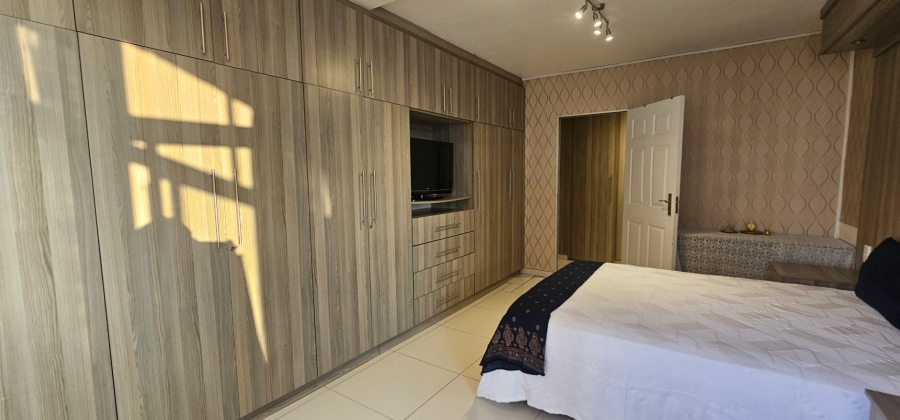 2 Bedroom Property for Sale in North Beach KwaZulu-Natal