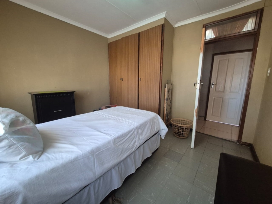 4 Bedroom Property for Sale in Sunnyridge KwaZulu-Natal