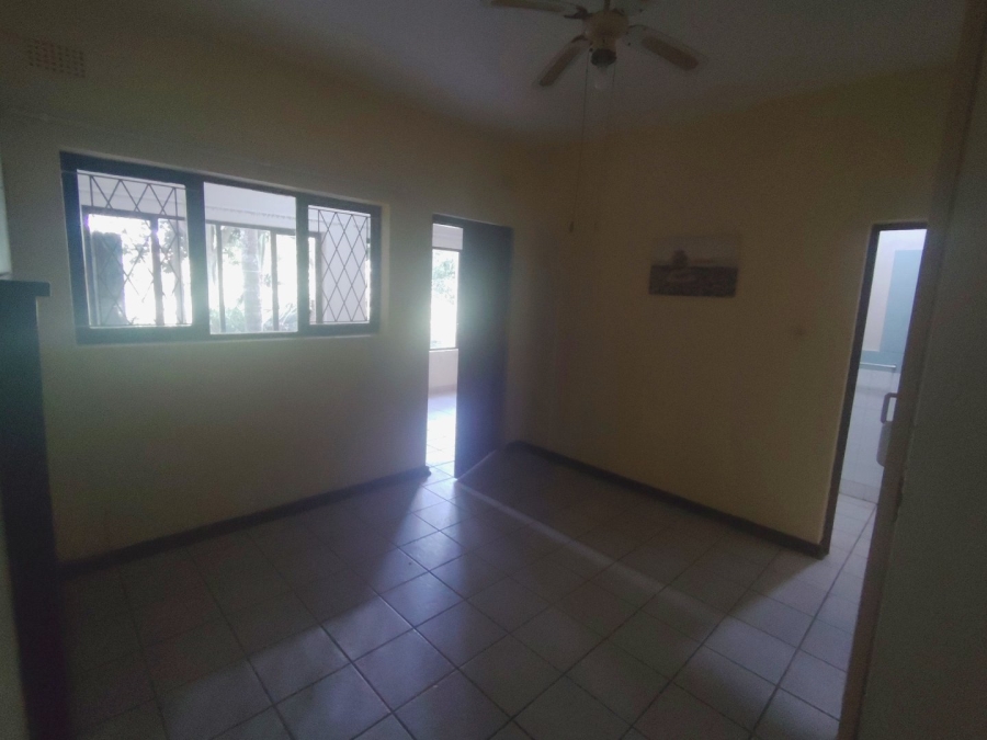 To Let 2 Bedroom Property for Rent in Margate KwaZulu-Natal