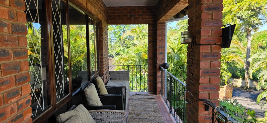 4 Bedroom Property for Sale in Umtentweni KwaZulu-Natal