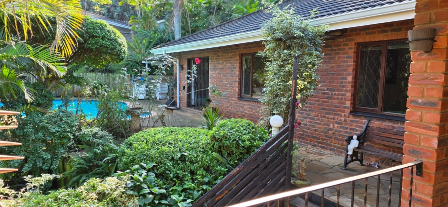 4 Bedroom Property for Sale in Umtentweni KwaZulu-Natal