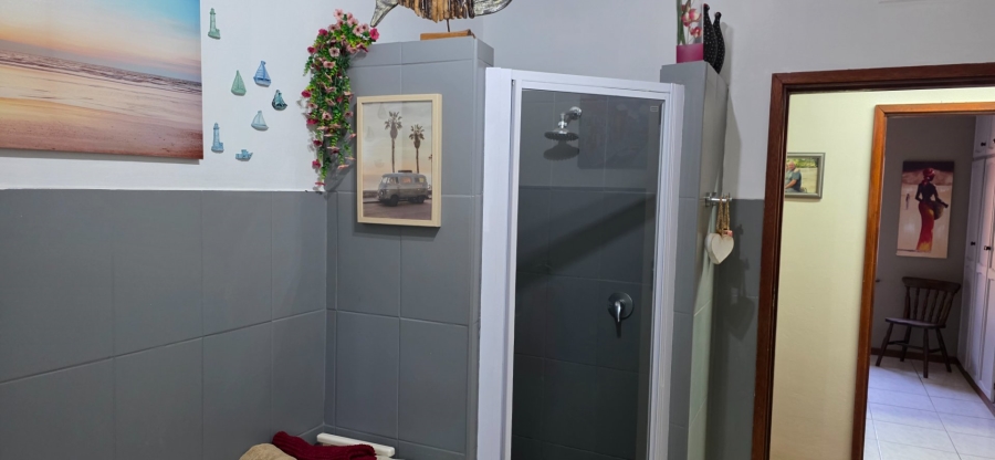 4 Bedroom Property for Sale in Umtentweni KwaZulu-Natal
