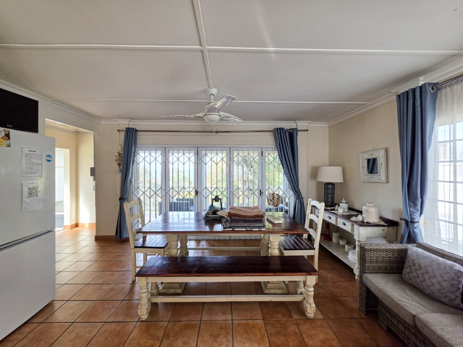 6 Bedroom Property for Sale in Southport KwaZulu-Natal