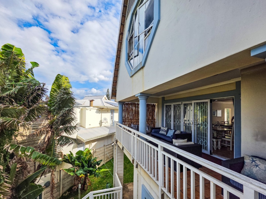 6 Bedroom Property for Sale in Southport KwaZulu-Natal
