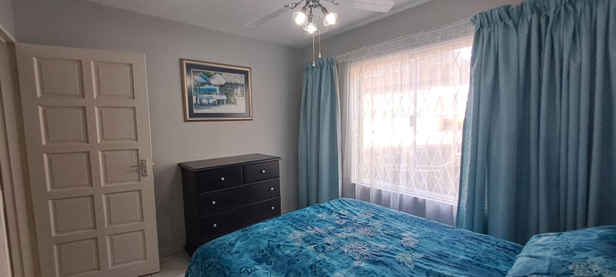 Bedroom Property for Sale in Uvongo Beach KwaZulu-Natal