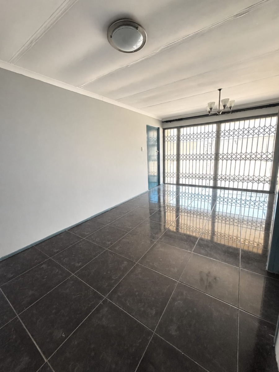3 Bedroom Property for Sale in Riverdene KwaZulu-Natal