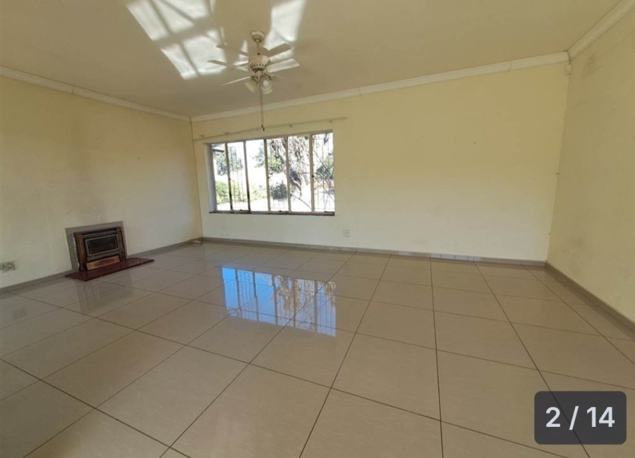 4 Bedroom Property for Sale in Pioneer Park KwaZulu-Natal