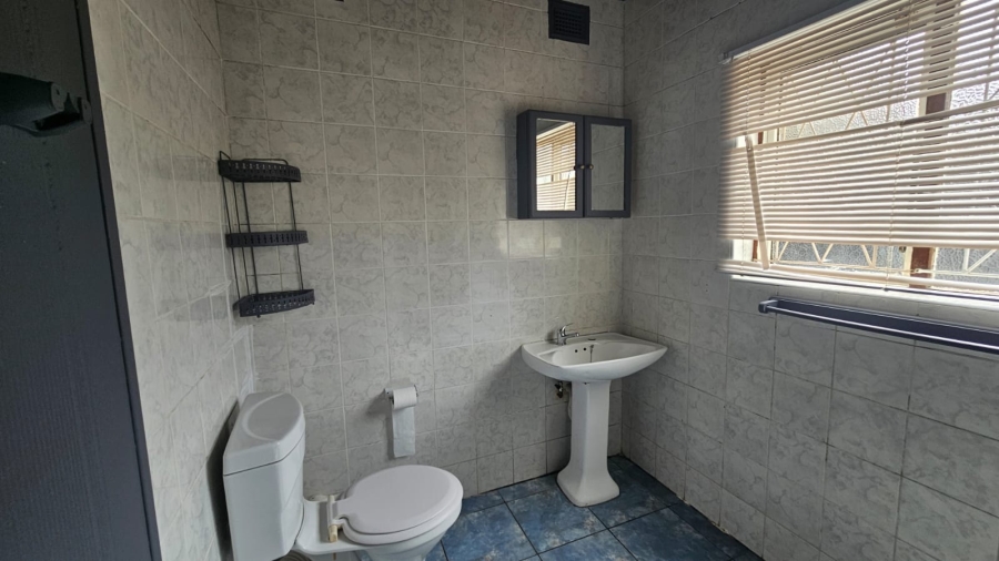 3 Bedroom Property for Sale in Raisethorpe KwaZulu-Natal