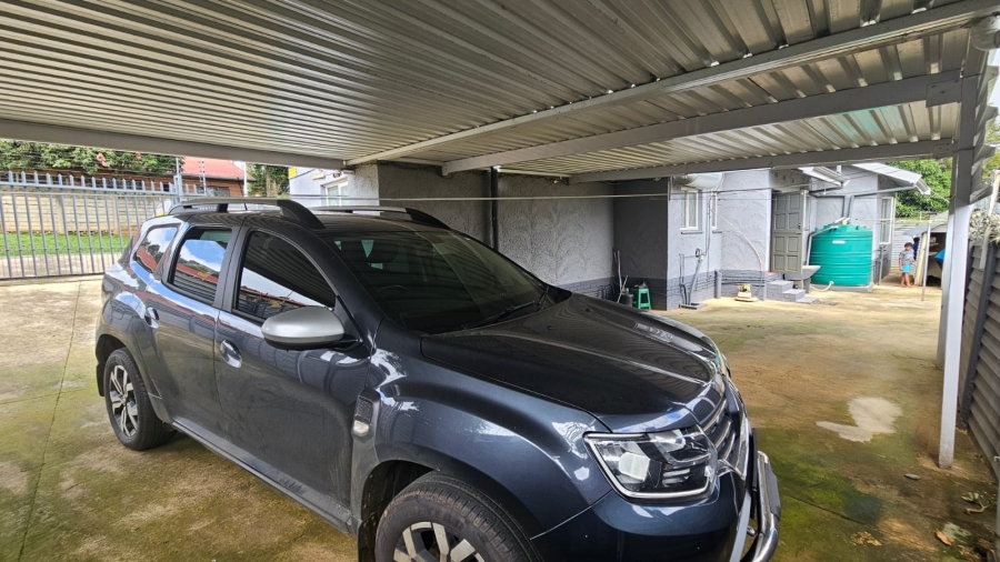 3 Bedroom Property for Sale in Raisethorpe KwaZulu-Natal