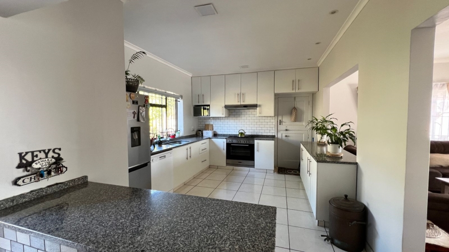 4 Bedroom Property for Sale in Bluff KwaZulu-Natal
