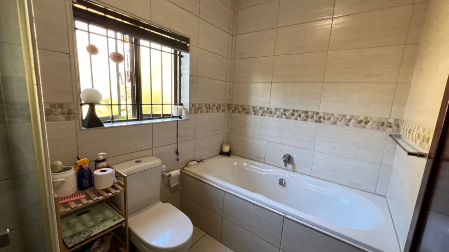 4 Bedroom Property for Sale in Bluff KwaZulu-Natal