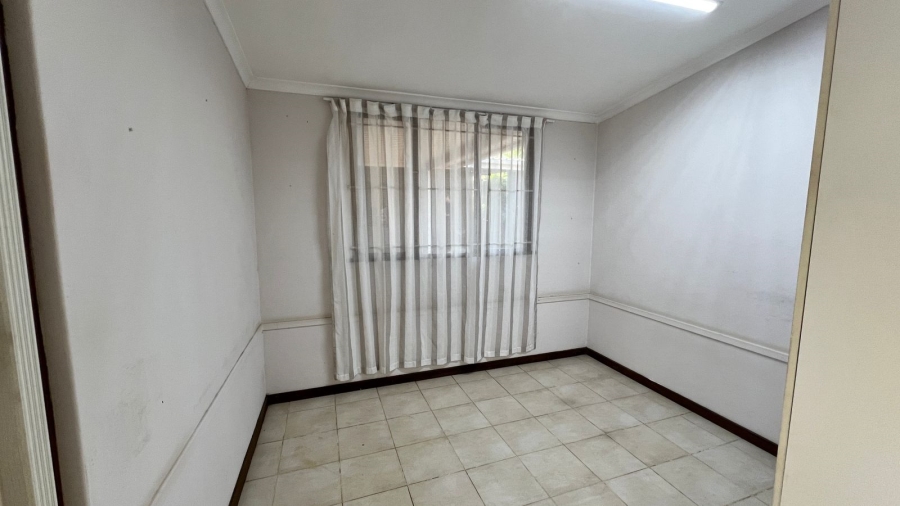 4 Bedroom Property for Sale in Bluff KwaZulu-Natal