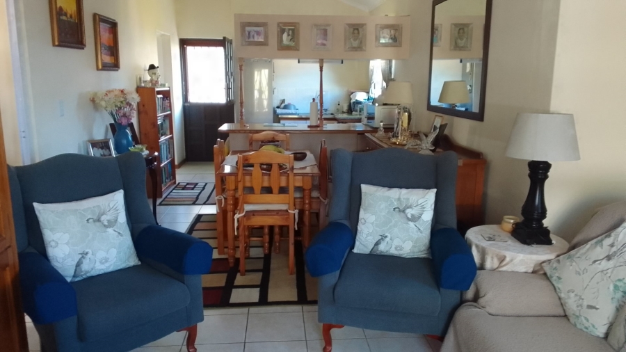 2 Bedroom Property for Sale in Hibberdene KwaZulu-Natal