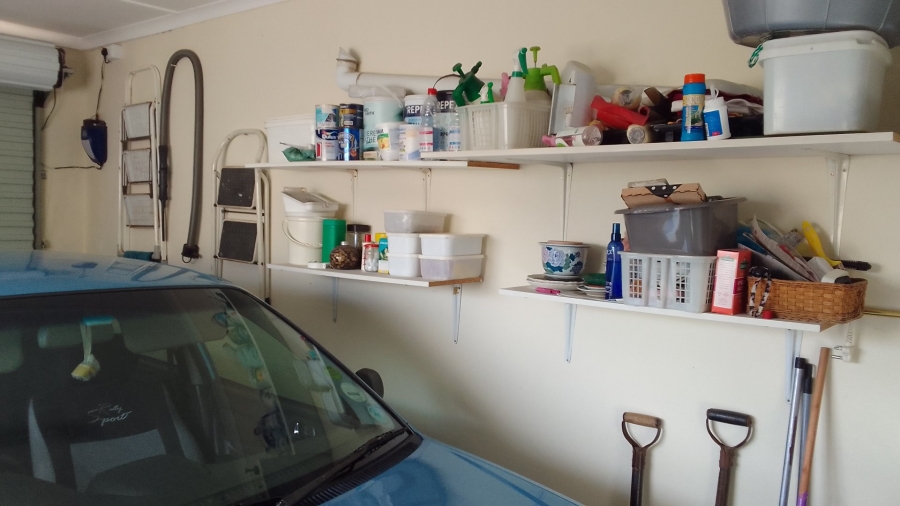 2 Bedroom Property for Sale in Hibberdene KwaZulu-Natal