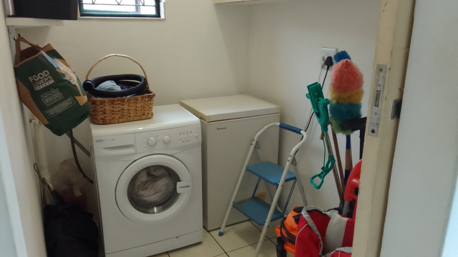 2 Bedroom Property for Sale in Hibberdene KwaZulu-Natal