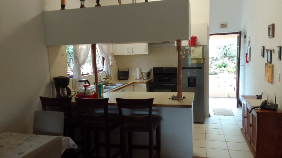 2 Bedroom Property for Sale in Hibberdene KwaZulu-Natal