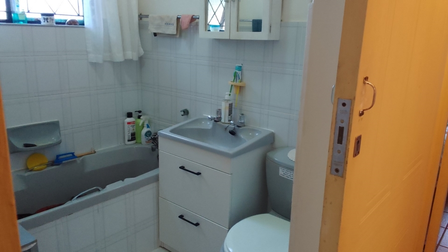 2 Bedroom Property for Sale in Hibberdene KwaZulu-Natal
