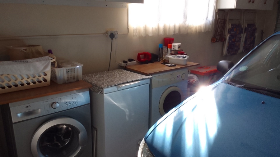 2 Bedroom Property for Sale in Hibberdene KwaZulu-Natal