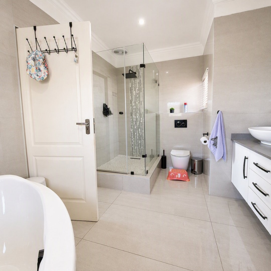 3 Bedroom Property for Sale in Ballitoville KwaZulu-Natal