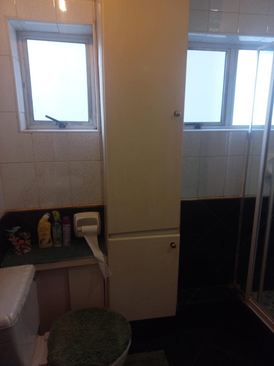 2 Bedroom Property for Sale in South Beach KwaZulu-Natal