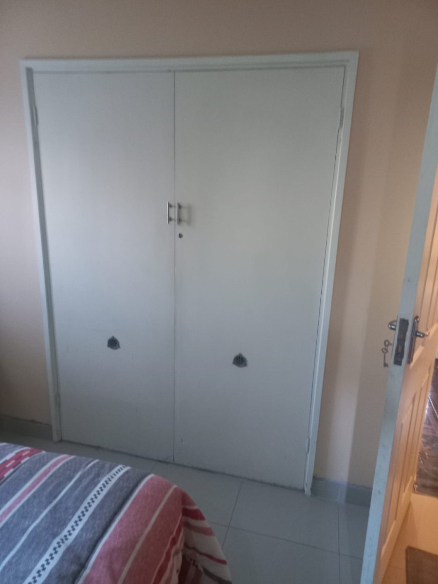 2 Bedroom Property for Sale in South Beach KwaZulu-Natal