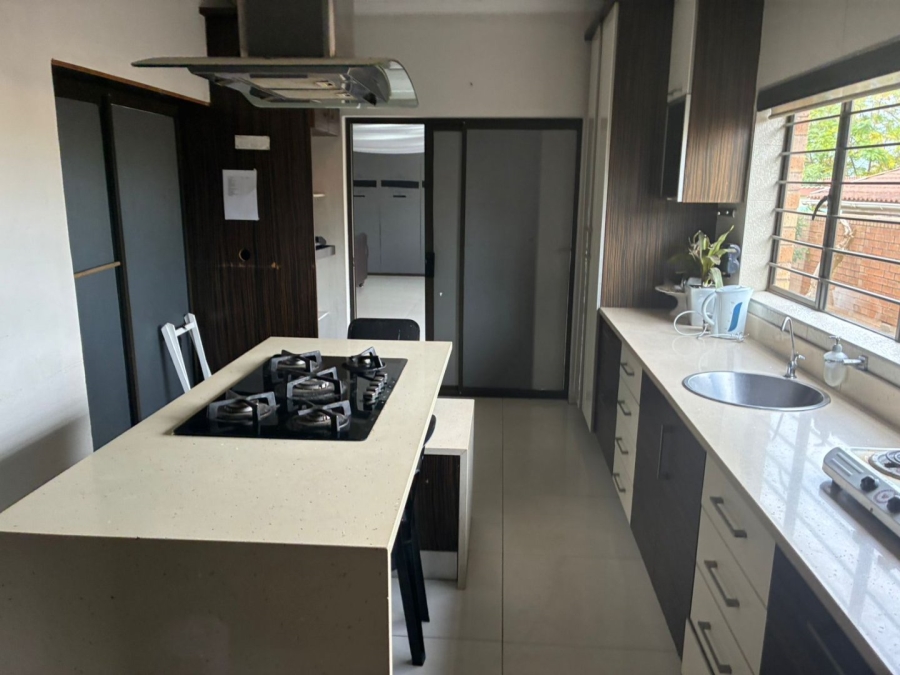 10 Bedroom Property for Sale in Parkside KwaZulu-Natal