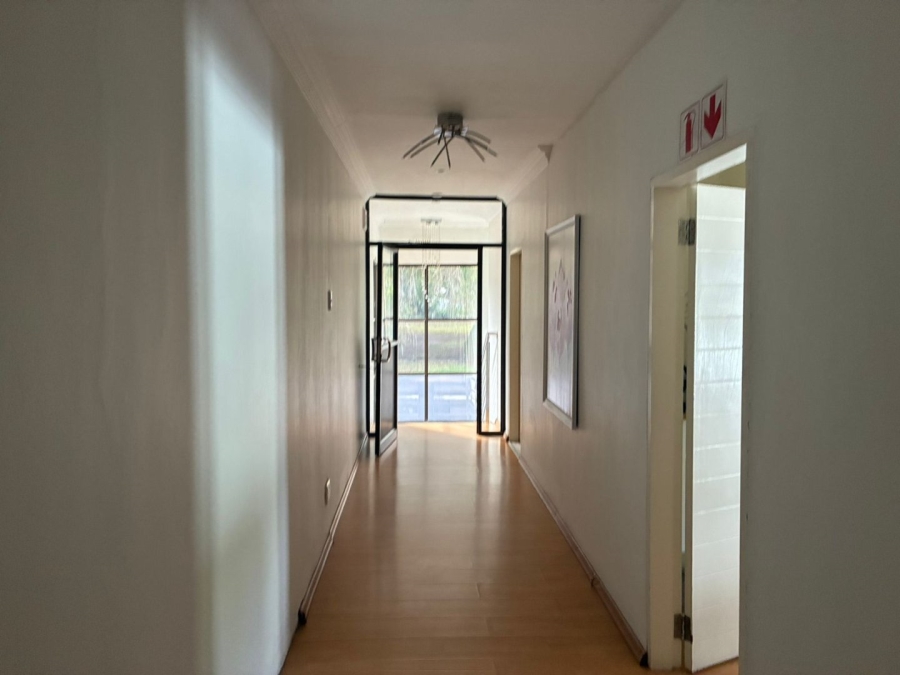 10 Bedroom Property for Sale in Parkside KwaZulu-Natal