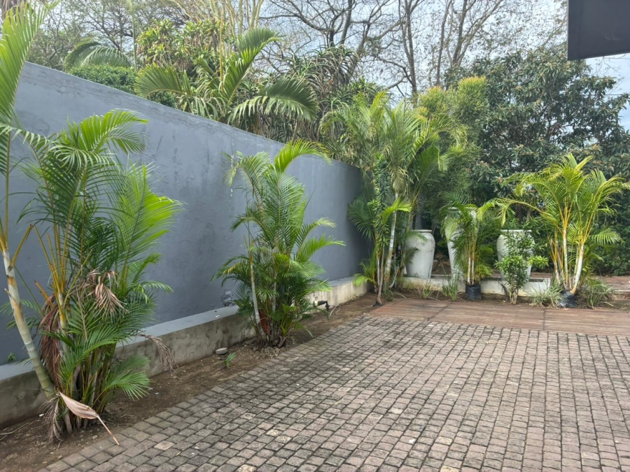 10 Bedroom Property for Sale in Parkside KwaZulu-Natal