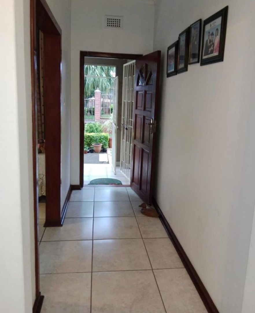  Bedroom Property for Sale in Newholme KwaZulu-Natal