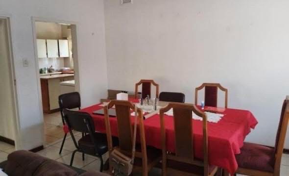  Bedroom Property for Sale in Newholme KwaZulu-Natal