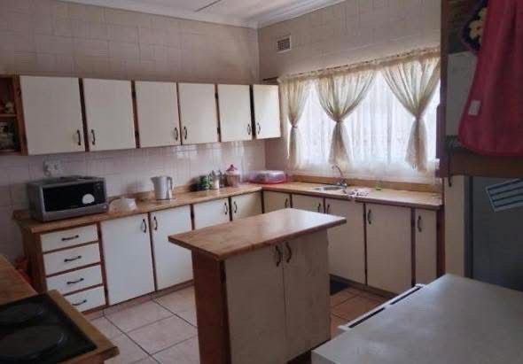  Bedroom Property for Sale in Newholme KwaZulu-Natal