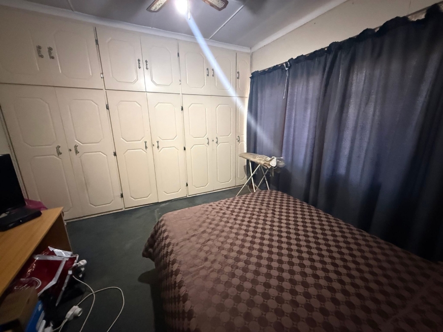  Bedroom Property for Sale in Newholme KwaZulu-Natal