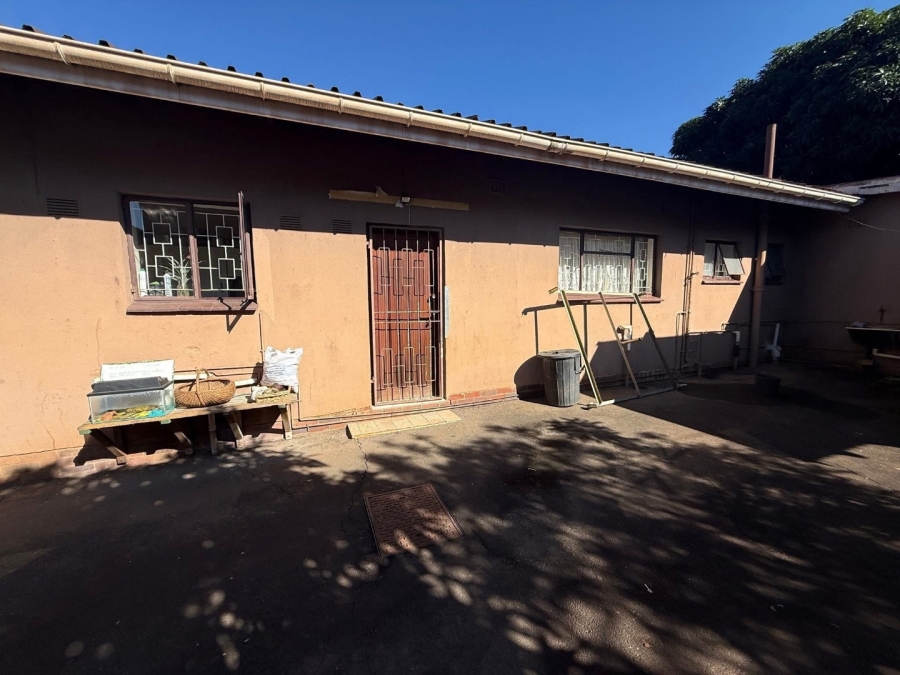  Bedroom Property for Sale in Newholme KwaZulu-Natal