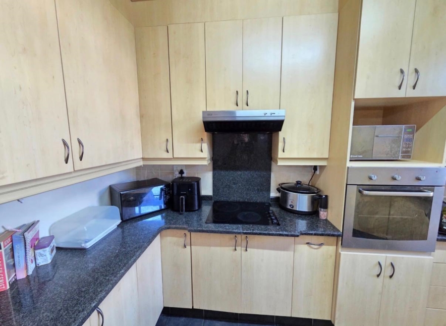 3 Bedroom Property for Sale in Huttenheights KwaZulu-Natal