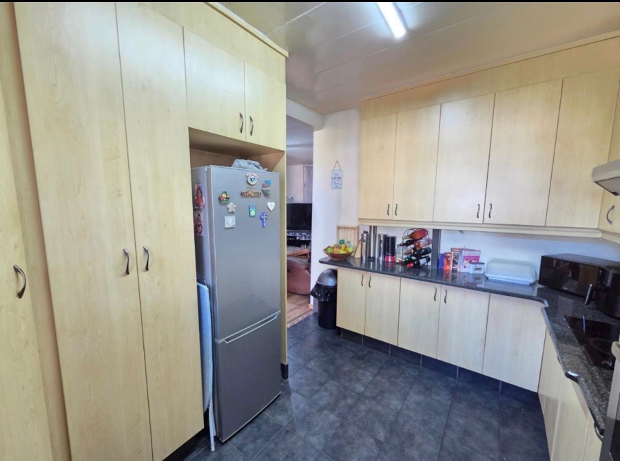 3 Bedroom Property for Sale in Huttenheights KwaZulu-Natal